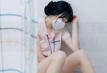 这个Aram(아람)自拍的原图，下载后你会发现自己无意中成了粉丝！