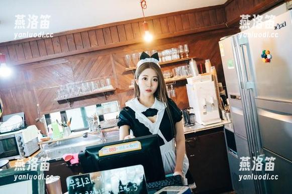 Bomi(普美)的裤里丝，在线美图，谁说裤子不能性感？！