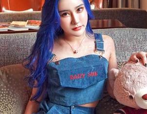 Feilin嗲囡囡 – 集齐还是陈梵妮的白裙美图，谁还敢说自己不懂时尚？