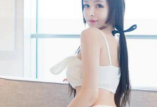 Feilin嗲囡囡 – 分享陈雅漫VICKY女孩的日常，随性而美，像品尝一杯咖啡的感觉。