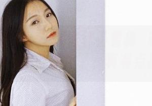 GIRLT果团网 – 就这样看着龚玥菲的天使照片，时间都静止了，真有点神奇！