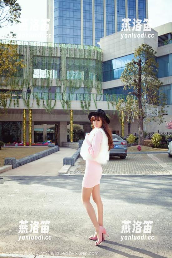 IMiss爱蜜社-娜大少爷 IMiss爱蜜社 - 娜大少爷的内衣图包,唔,居然让我对全套内衣产生了一种奇怪的好奇心。