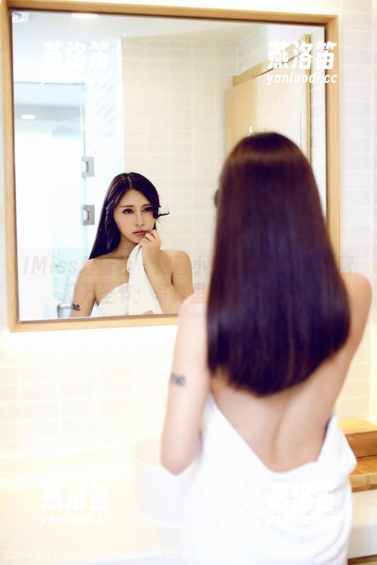 IMiss爱蜜社-小丽莎萌萌哒 IMiss爱蜜社 - 跟着小丽莎萌萌哒在线窜门万圣节:写真里的灵异瞬间!