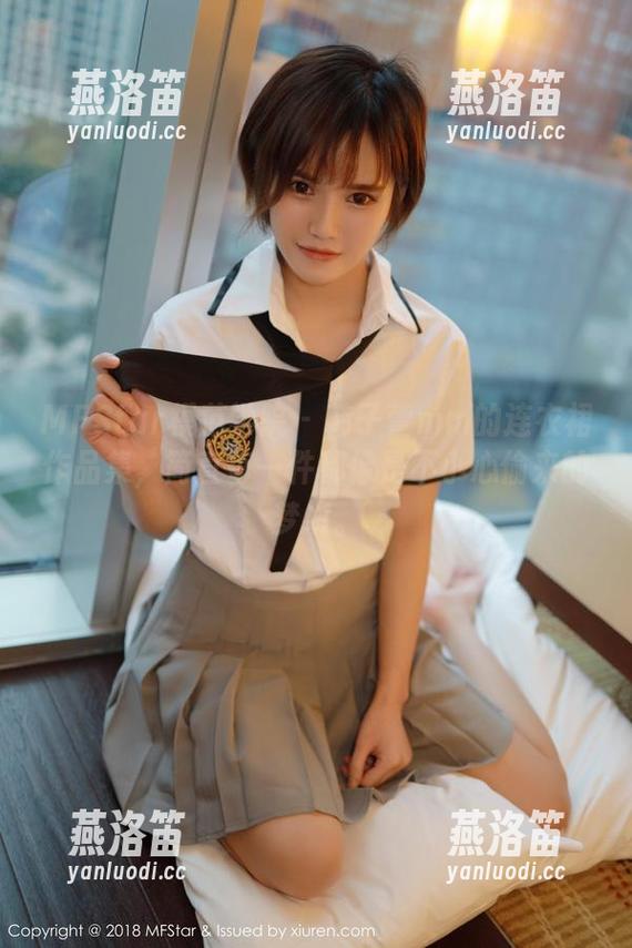MFStar模范学院 - 韩子萱mm的连衣裙作品集，简直每一件都像是不小心偷来的梦境。