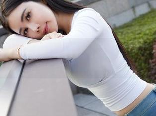 MiiTao蜜桃社 – 噢，那些Luffy菲菲的瑜伽图片，精选的时候发现，无意中多了一份静谧的美，真不错！