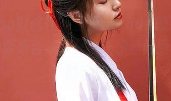 MiiTao蜜桃社 – 静香Mandy的瑜伽：免费的姿势合集，只为让你看到更‘本能’的自己！