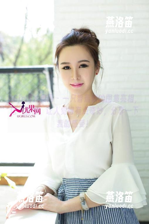UGirls尤果网 - 一只香蕉船的图集亮相，这‘剧情’让人觉得有点奇妙，分享一下我的感受！
