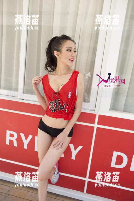 UGirls尤果网-小潘鼠 UGirls尤果网 - 如果不看小潘鼠的奶牛作品,你一定会后悔的