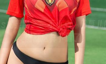 UGirls尤果网 – 一不小心，田慕儿的旅拍美图就这样下载了！