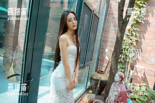 UGirls尤果网-苏糯米 UGirls尤果网 - 这样在线的苏糯米,真让我想说‘可爱’简直是小儿科,但无法抵挡的魅力!