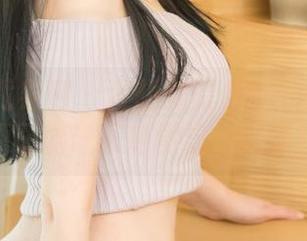 UGirls尤果网 – 没想到诗朵雅的圣诞照片原图能让人感觉这么温暖！