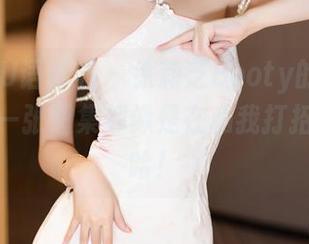 XIAOYU语画界 – 徐莉芝Booty的白丝定制：每一张图集都像是在和我打招呼，哈哈！