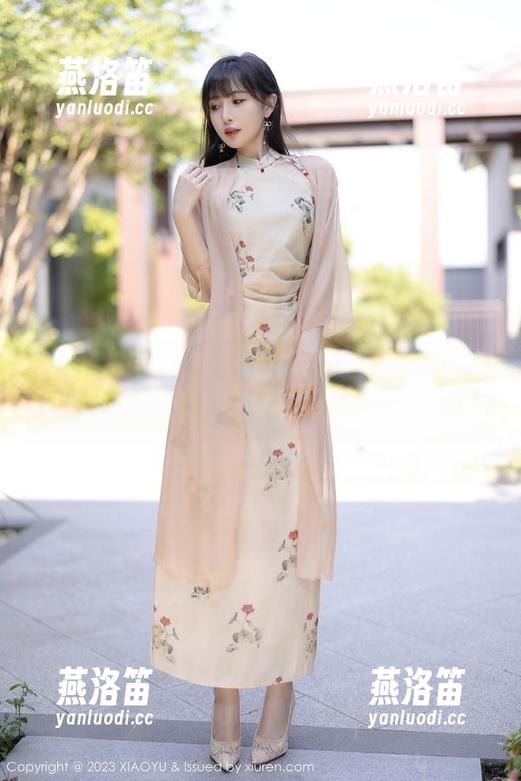 XIAOYU语画界-程程程 XIAOYU语画界 - 程程程的瑜伽写真,简简单单,却让我感受到了一种无声的引力