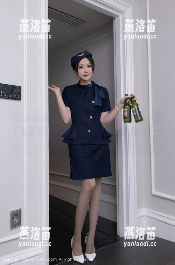Xiuren秀人网 - 周慕汐的清纯图集：哪个角度看都有种让人心跳加速的魔力——不信？来下载试试。