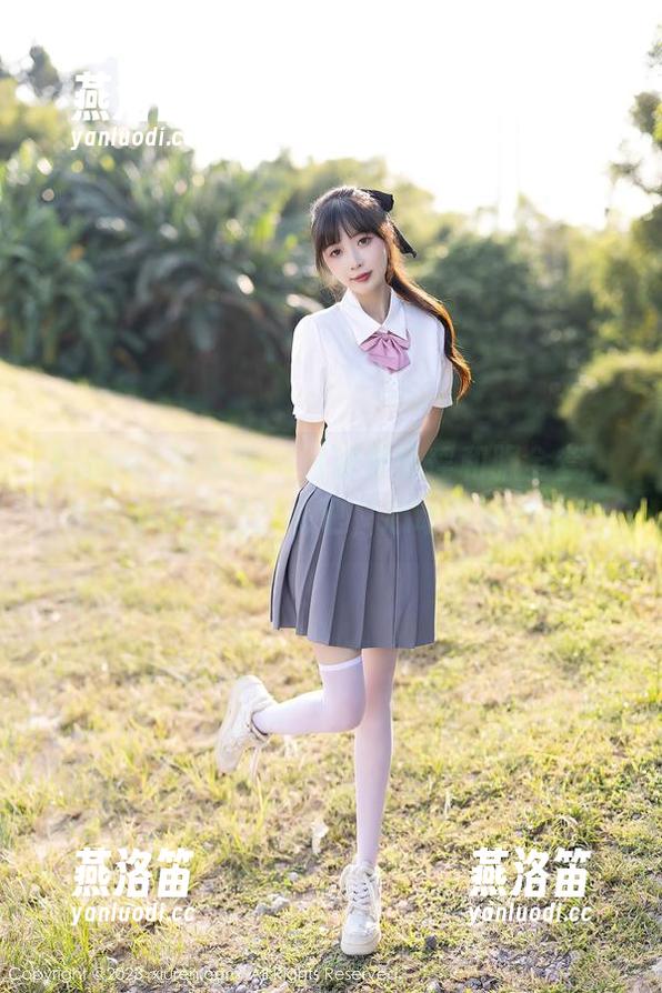 Xiuren秀人网 - 这波夏馨瑶和服全套，你敢不下载吗？来吧，心动不如行动！
