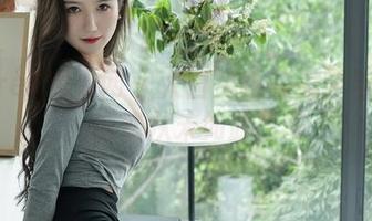 Xiuren秀人网 – 大白兔吖的美图与厨娘，诱惑从未如此简单