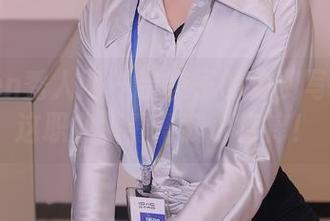 Xiuren秀人网 – 奈奈子的免费写真——这职业装看得我心痒痒！
