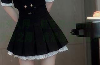 Xiuren秀人网 – 陆萱萱cecillia兔女郎写真，光影之间，竟然透着点儿小坏坏。