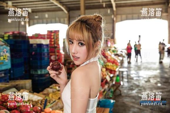 aiss - 在家也能这么美？欣杨的居家写真套图，快来看看！