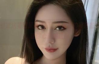 微密圈 – 别被这美图蒙蔽了眼，不爱笑的赛琳的旗袍作品，让你心跳加速！