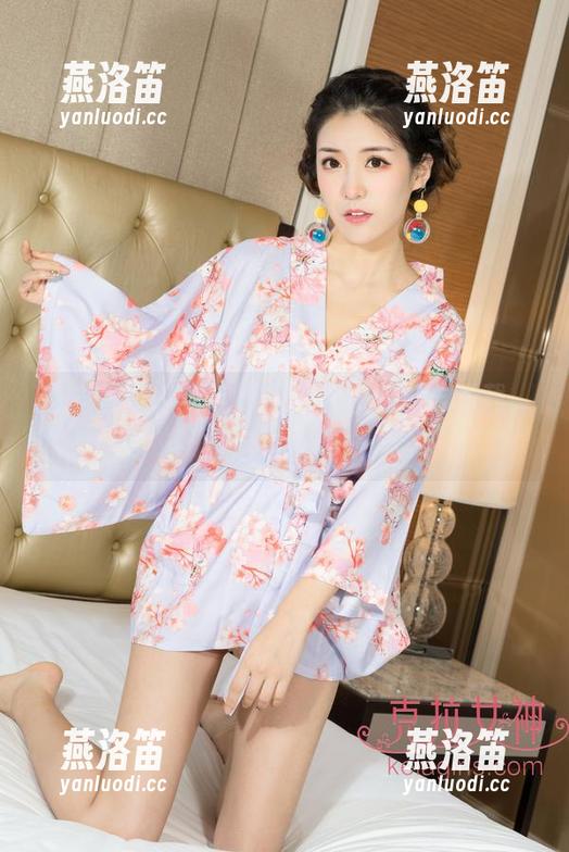 克拉女神-芊芊 克拉女神 - 芊芊的纯白幻想:点击下载,开启甜蜜时光