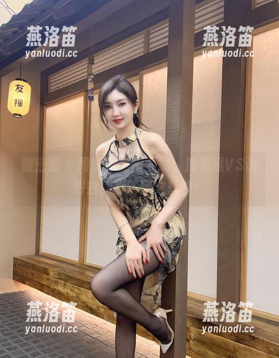 微密圈 - 周妍希美图下载，魔鬼黑VS诱惑白，心情随之转换！