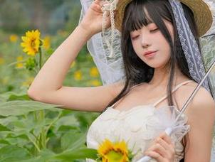 说实话，咬一口兔娘的职业装图册让我有点想职场转行，谁能拒绝这种美丽的诱惑？