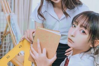 喵糖映画：温泉里的家有女仆，为什么全套写真让我忍不住想偷懒呢？