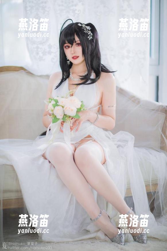 夏夏子校服专场：照片更新，谁说学生时代不能美？