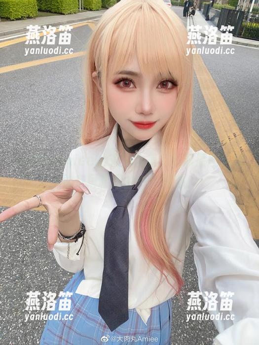 大肉丸Amiee的旗袍之美：高清原图，潜伏在屏幕里的一丝诱惑！
