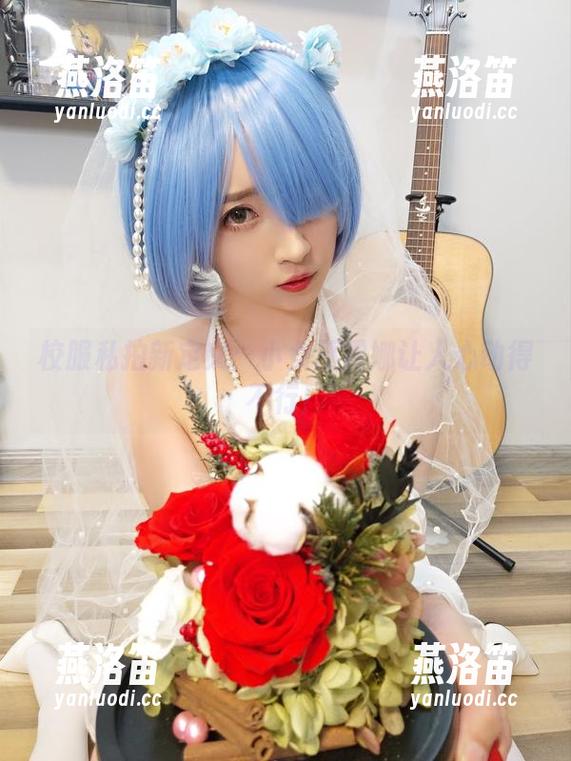 校服私拍新定义：小女巫露娜让人心动得不行！