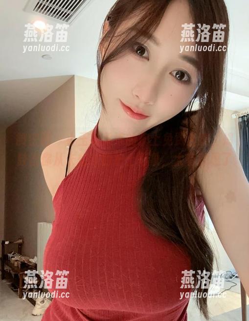 微密圈 - 小玉吃果冻的护士免费合集，捣鼓出你从未想过的护士形象，太有意思了！