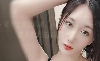 微密圈 – 紫色上衣的诱惑，小玉吃果冻让每一个作品都散发着无法抗拒的魅力。