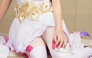 尤果网 – Yuki又又又来了！白丝最新款式，分享不一样的她