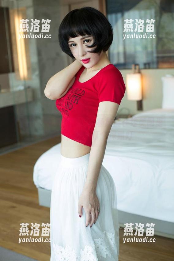 尤果网-杨晨晨 尤果网 - 女友是谁?来杨晨晨在线美图里找答案,顺便打个探照灯