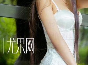 尤果网 – 修女风的私拍？陈雅漫的镜头下，天使与魔鬼之间的微妙平衡