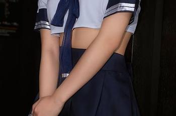 尤蜜荟 – 不只是德芙！李承美奶味写真，下载后果然令人心动