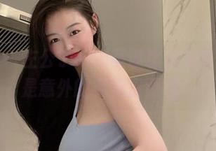 微密圈 – 左公子666圣诞比基尼写真，真是意外的视觉资源啊！