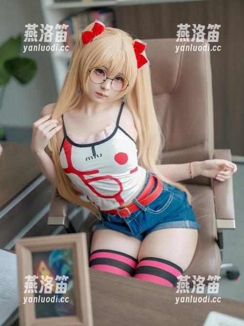 这次又刷新了！幼水铃衣的最新自拍写真，不看后悔！