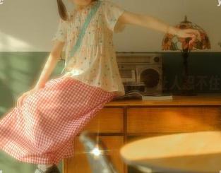图册清单：幼水铃衣的棉袜日常，让人忍不住想赞！