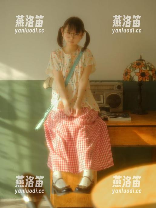 幼水铃衣的小猫猫COS：图包牛，恨不得每张都打包！