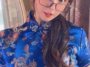 微密圈 – 脑洞大开的张思允，黑丝制服私房图集，谁还不是个孩子呢？