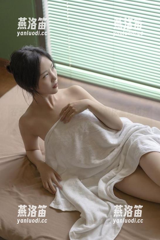 在无圣光的世界，抖娘利世的比基尼闪烁着神秘！图包待发！
