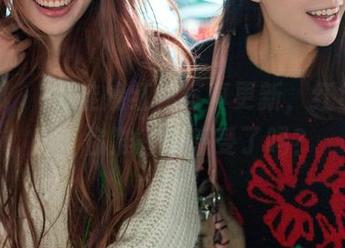 推女郎 – Yu佳妮红裙写真更新，红色的诱惑，你准备好感受了吗？