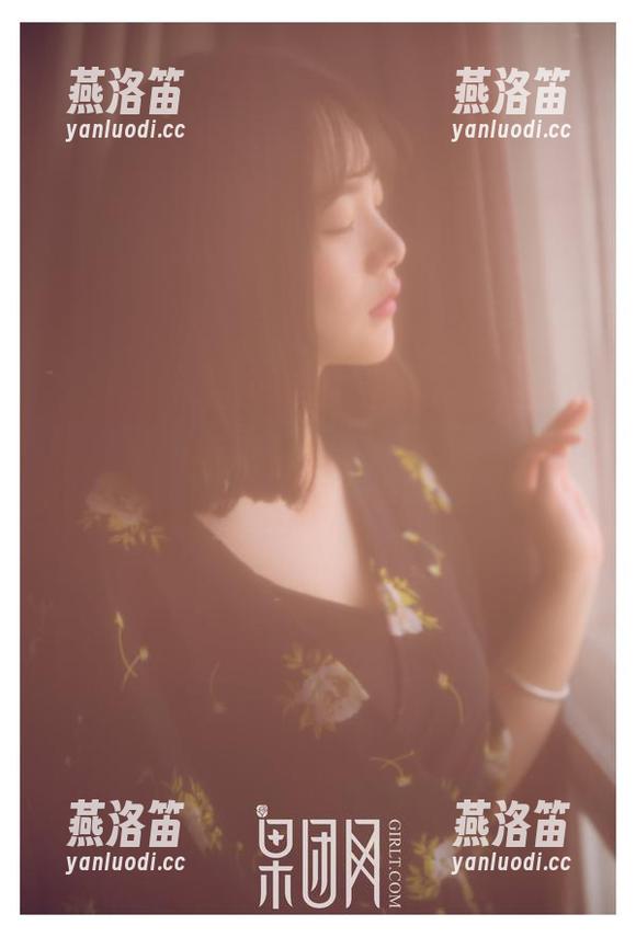 果团网 - 免费写真分享时间！怎样能抗拒little贝壳喵的双马尾那股甜美的炸弹？