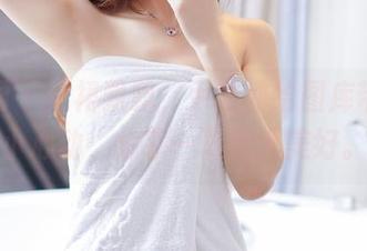 果团网 – 红裙飘飘，尹意纯给图库带来的小心动，分享一下这份美好。