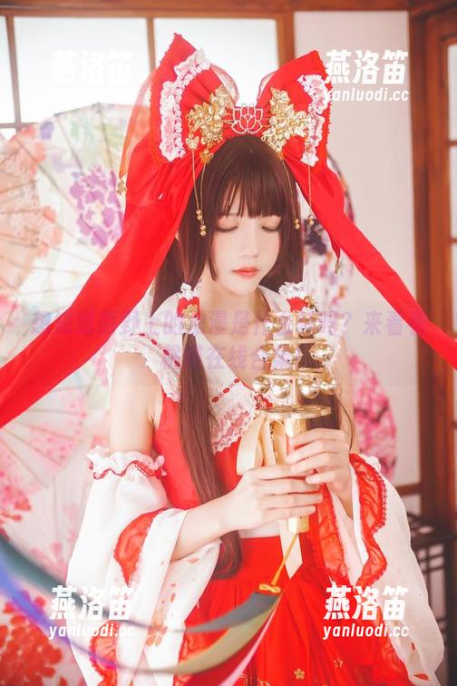 想知道原野上的浪漫是什么样吗？来看看桜桃喵在线合集！