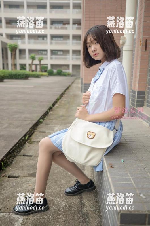 梦丝女神-晓晓 梦丝女神 - 这福利有点儿猛!晓晓女孩原图,让你每天心情upup!