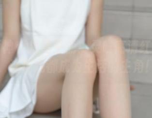 梦丝女神 – 拒绝平庸！灵唯高清红裙图册，让你我都成为生活的主角！