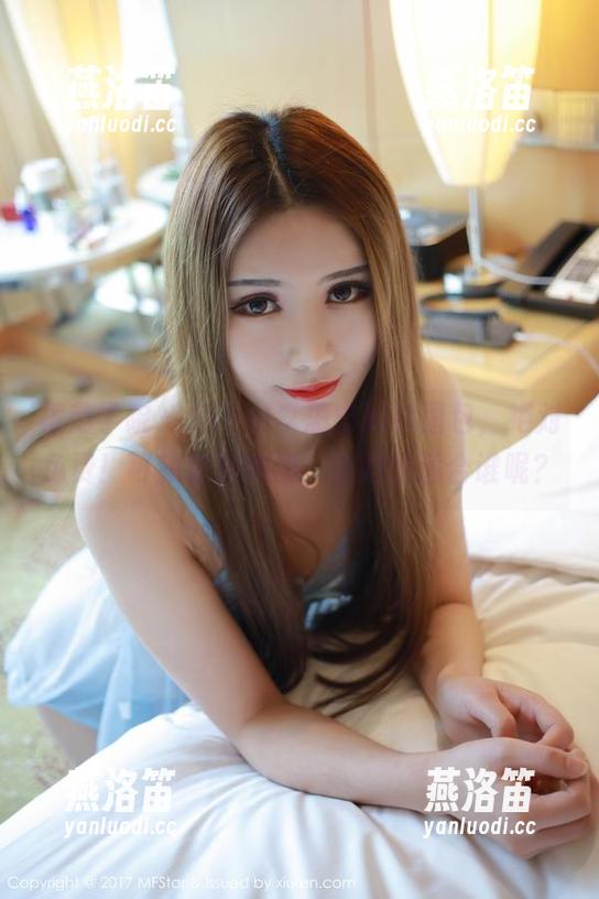 模范学院-SiByl李思宁 模范学院 - SiByl李思宁婚纱图包,绝对免费!可我窘迫地想,这婚纱适合谁呢?